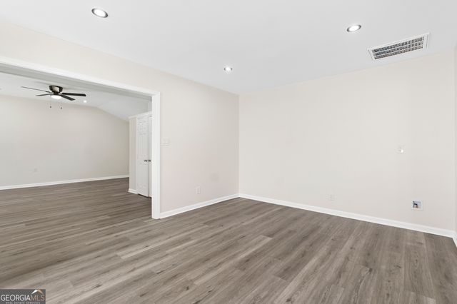 5415 Old Bill Cook Road, College Park, GA 30349