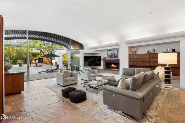 8556 E SHARON Drive, Scottsdale, AZ 85260