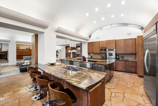 8556 E SHARON Drive, Scottsdale, AZ 85260