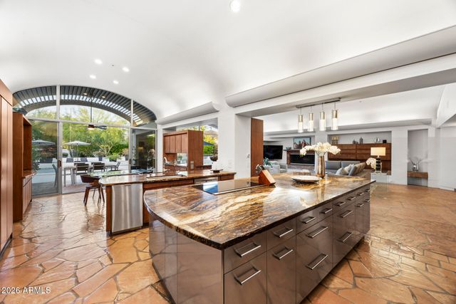 8556 E SHARON Drive, Scottsdale, AZ 85260