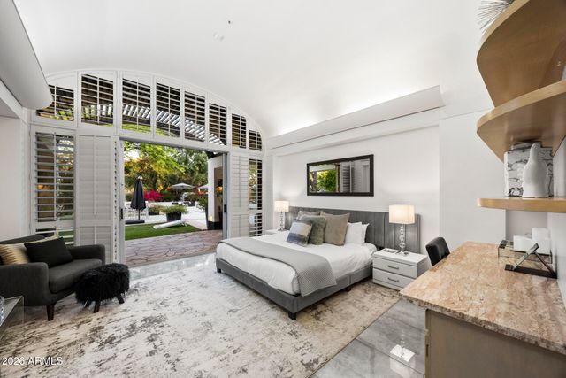 8556 E SHARON Drive, Scottsdale, AZ 85260