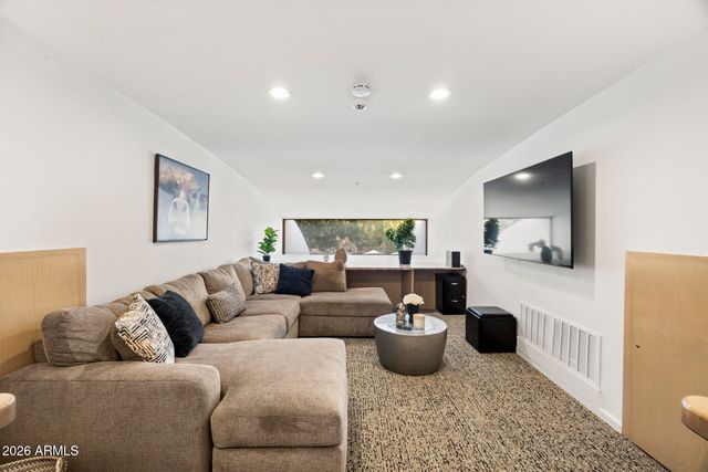 8556 E SHARON Drive, Scottsdale, AZ 85260