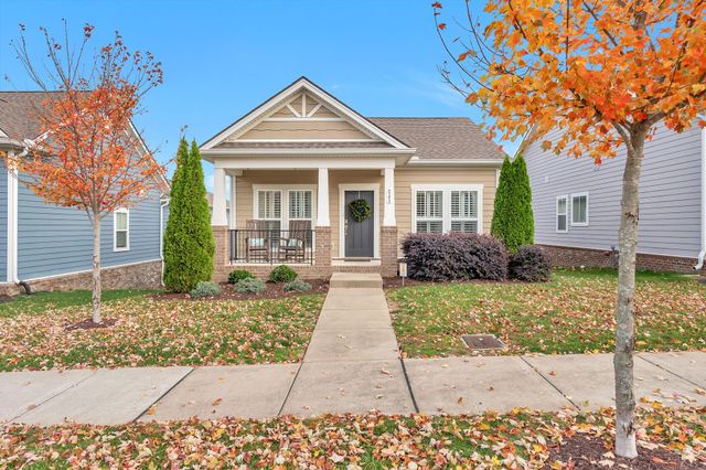 2373 Fairchild Cir, Nolensville, TN 37135