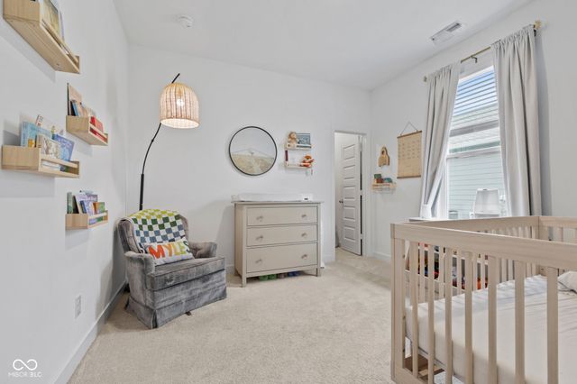 5424 Oak Knoll Drive, Whitestown, IN 46075