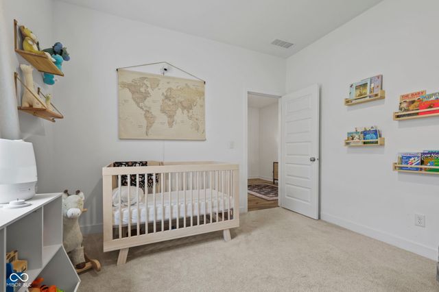 5424 Oak Knoll Drive, Whitestown, IN 46075