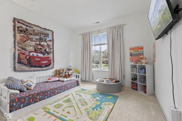 5424 Oak Knoll Drive, Whitestown, IN 46075