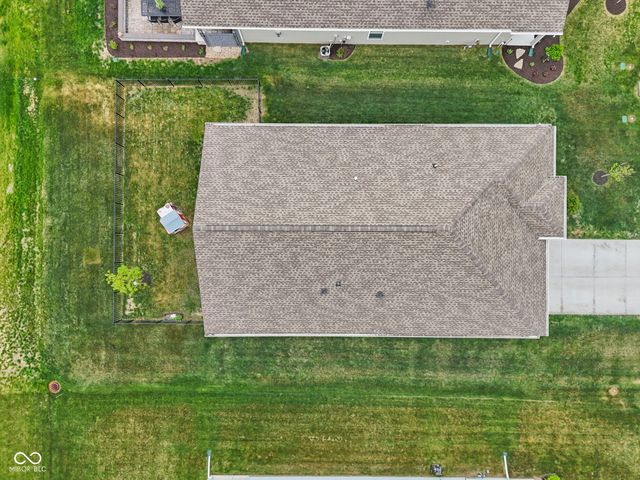 5424 Oak Knoll Drive, Whitestown, IN 46075