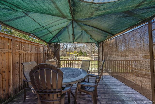 842 Greenlawn Avenue, Islip Terrace, NY 11752