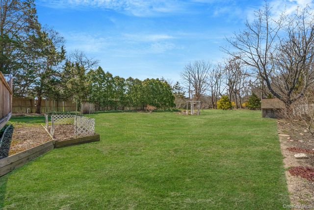 842 Greenlawn Avenue, Islip Terrace, NY 11752