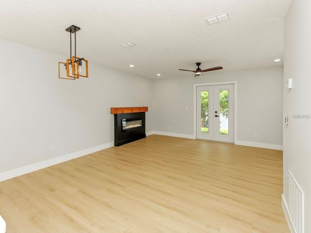 3058 GRACELAND COURT, Orlando, FL 32812