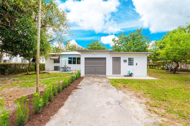 339 Falcon Ave, Miami Springs, FL 33166