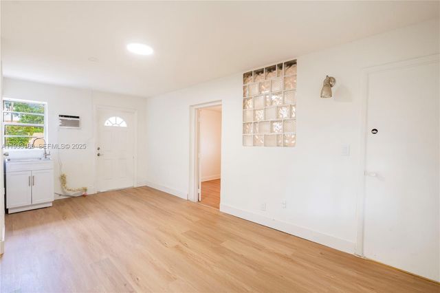 339 Falcon Ave, Miami Springs, FL 33166