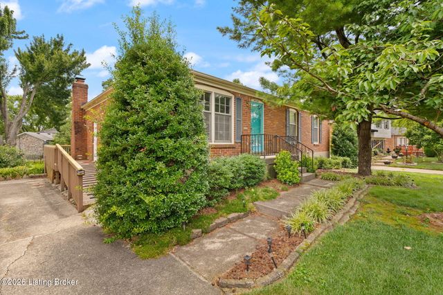 4524 Borney Cir, Jeffersontown, KY 40299