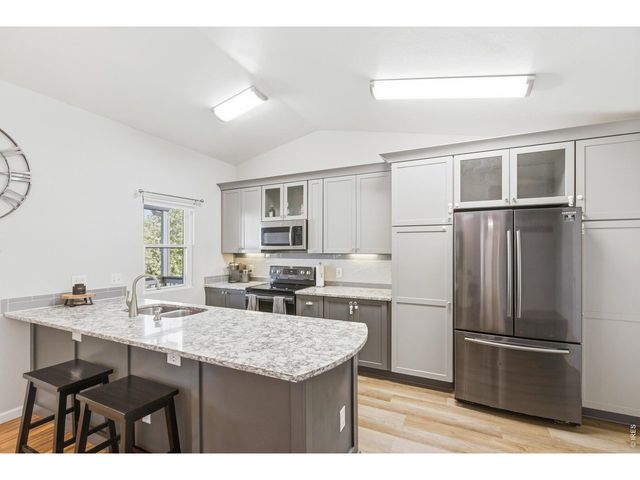 107 N 49th Ave Pl, Greeley, CO 80634