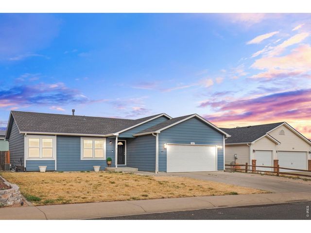 107 N 49th Ave Pl, Greeley, CO 80634