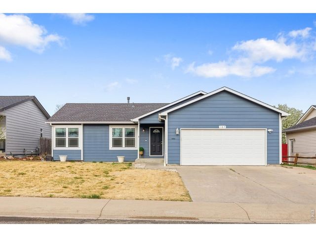 107 N 49th Ave Pl, Greeley, CO 80634