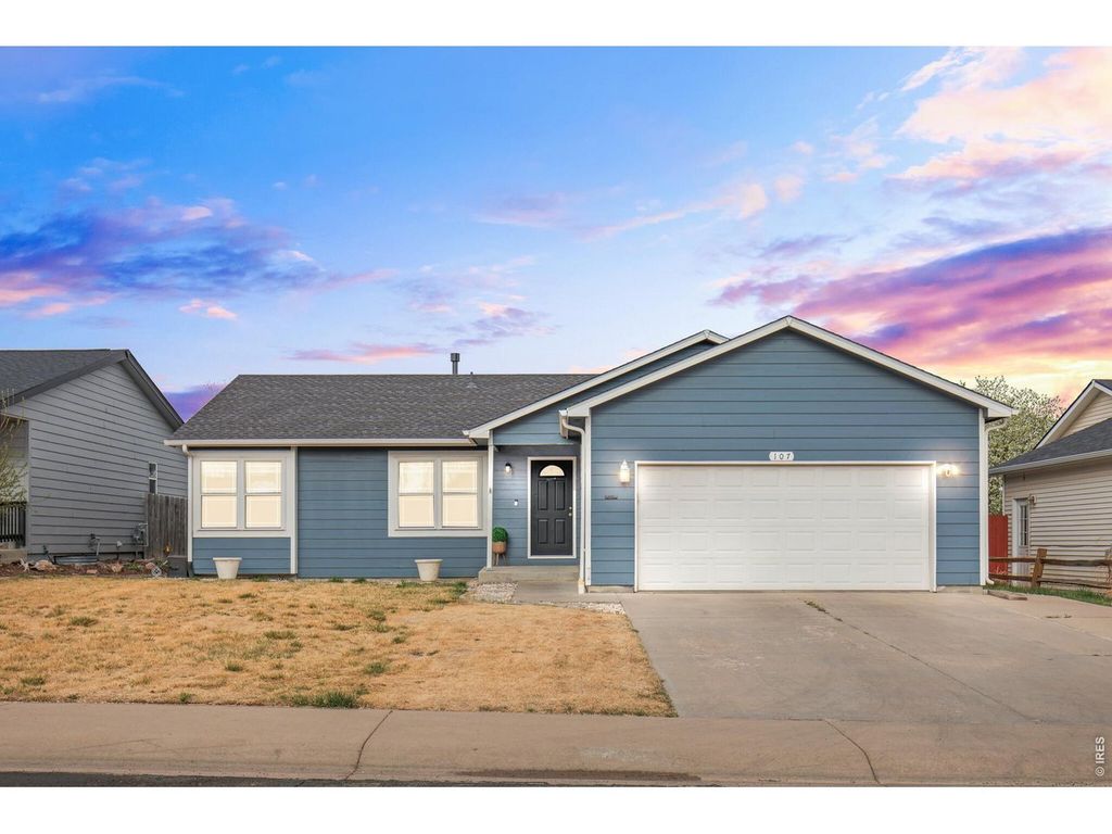 107 N 49th Ave Pl, Greeley, CO 80634