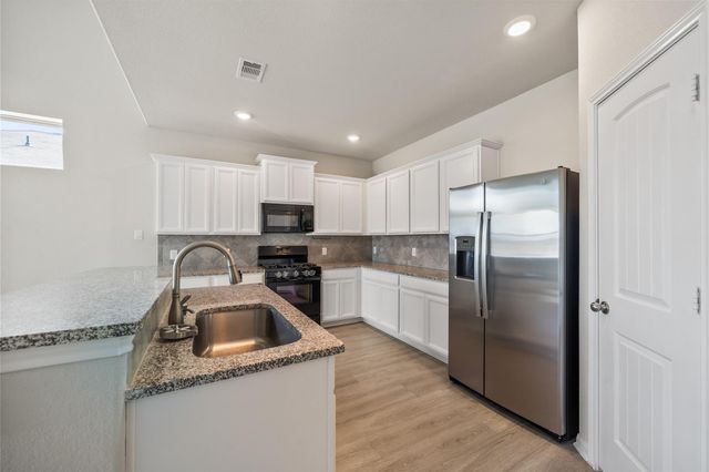 11518 Marci Lane, Willis, TX 77318