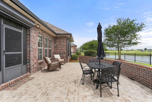 266 La Tour Boulevard, Mathews, LA 70375