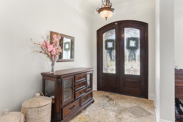 266 La Tour Boulevard, Mathews, LA 70375