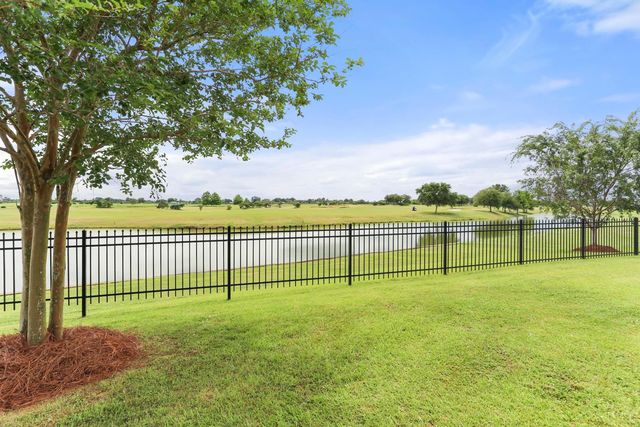 266 La Tour Boulevard, Mathews, LA 70375