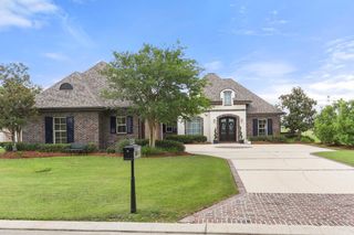 266 La Tour Boulevard, Mathews, LA 70375