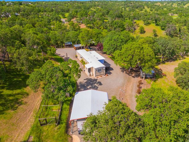 16240 Old Mission Drive, Red Bluff, CA 96080