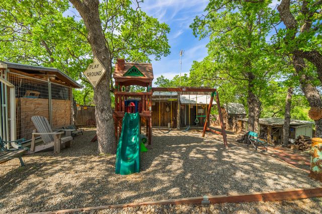 16240 Old Mission Drive, Red Bluff, CA 96080