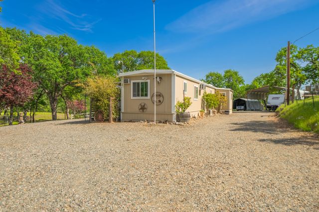 16240 Old Mission Drive, Red Bluff, CA 96080
