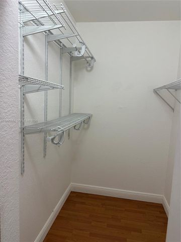 7549 NW 175th St 7549, Hialeah, FL 33015