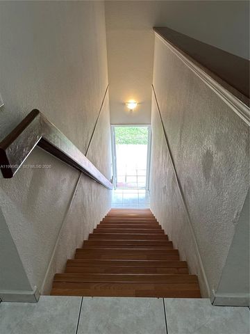 7549 NW 175th St 7549, Hialeah, FL 33015