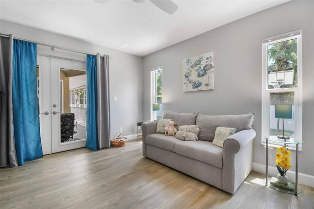 851 3RD AVENUE S, Tierra Verde, FL 33715