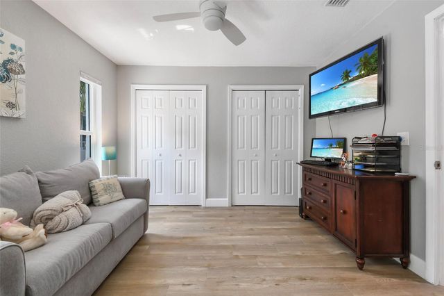851 3RD AVENUE S, Tierra Verde, FL 33715