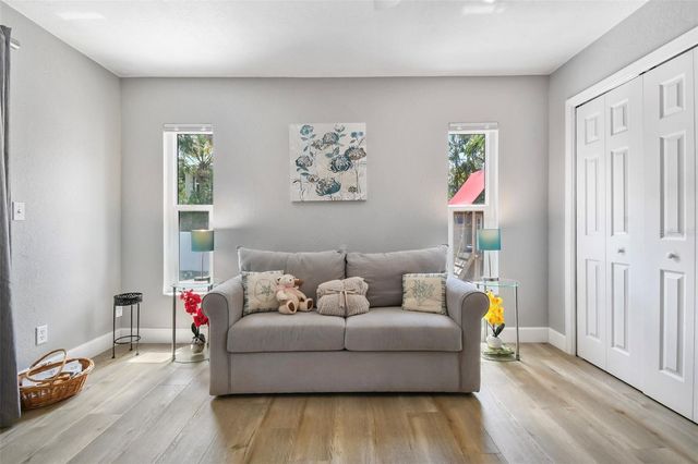 851 3RD AVENUE S, Tierra Verde, FL 33715