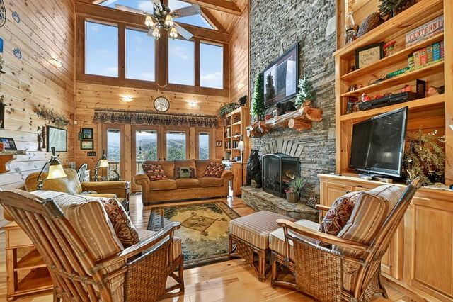 671 Stover Knob Trail, Cherry Log, GA 30513