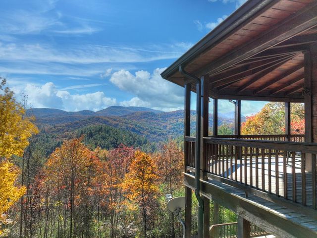 671 Stover Knob Trail, Cherry Log, GA 30513