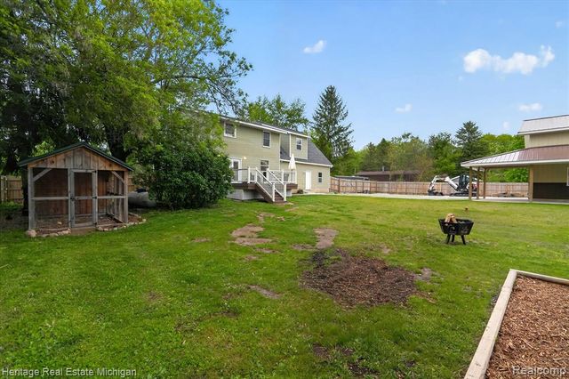 5835 Warner Road, Fowlerville, MI 48836