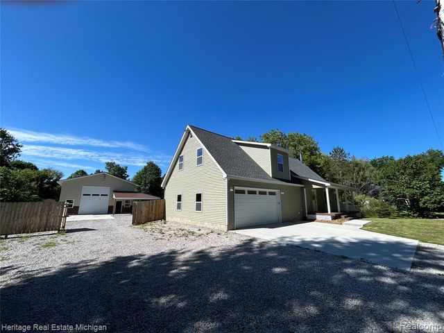 5835 Warner Road, Fowlerville, MI 48836
