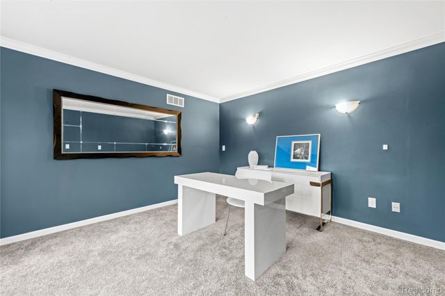 22151 Vinewood Boulevard, Taylor, MI 48180