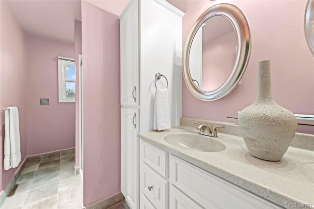 22151 Vinewood Boulevard, Taylor, MI 48180