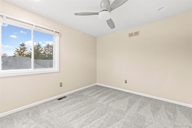 22151 Vinewood Boulevard, Taylor, MI 48180