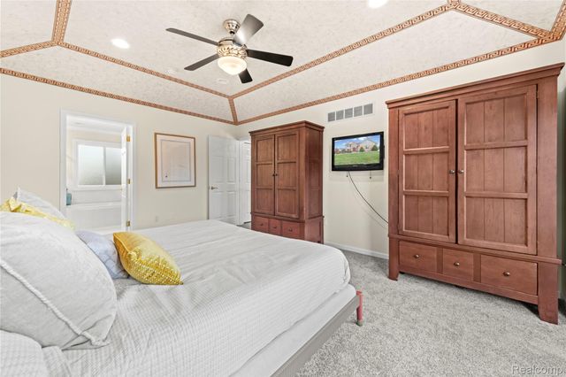 22151 Vinewood Boulevard, Taylor, MI 48180