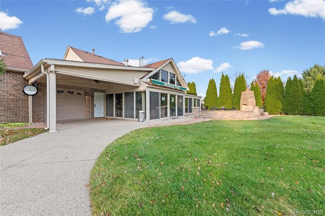 22151 Vinewood Boulevard, Taylor, MI 48180
