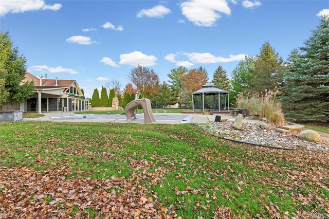 22151 Vinewood Boulevard, Taylor, MI 48180