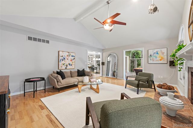 22151 Vinewood Boulevard, Taylor, MI 48180