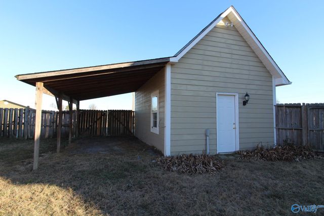 6381 Blue Pond Blvd E, Fort Payne, AL 35968