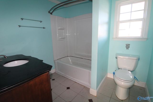 6381 Blue Pond Blvd E, Fort Payne, AL 35968