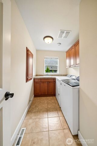 22417 72nd Street E, Buckley, WA 98321