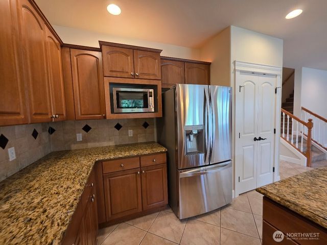 22417 72nd Street E, Buckley, WA 98321