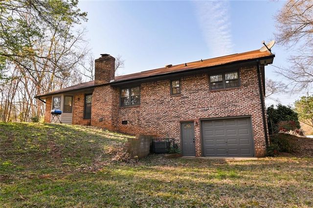 2115 Oak Hill Road, Covington, GA 30016